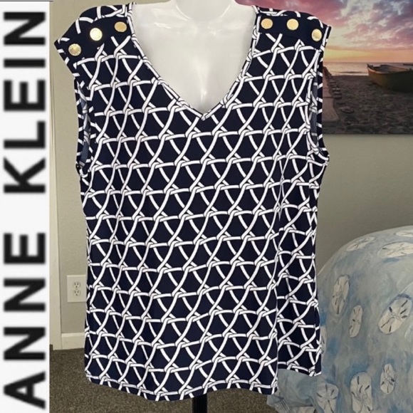 Anne Klein Tops - 🇺🇸Anne Klein Top